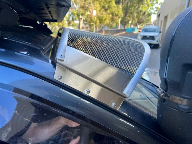 Mazda BT50 (Gen3) 2020onwards Windscreen Sunvisors - Image 2